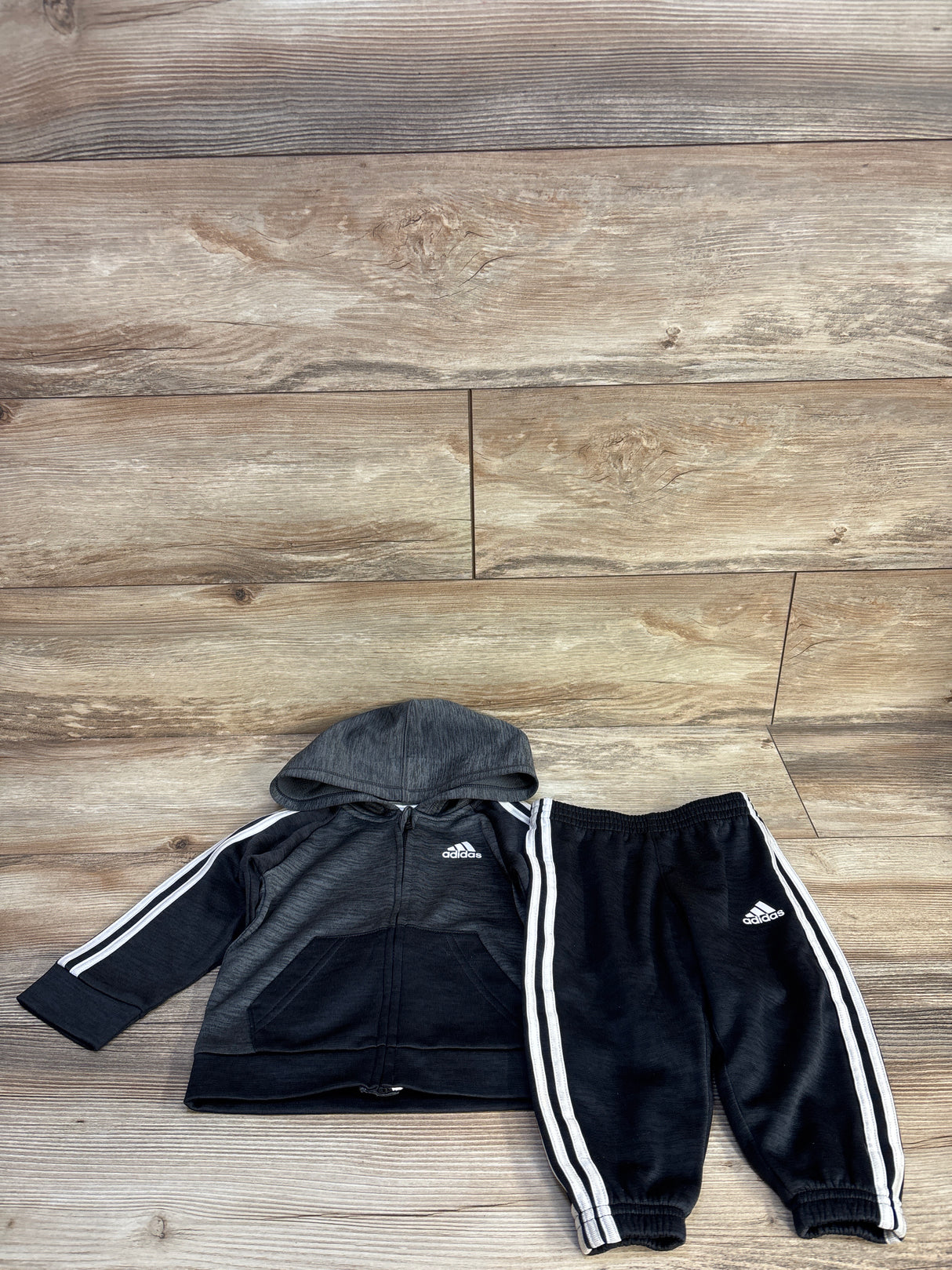 Adidas 2pc Tracksuit Set Black sz 12m