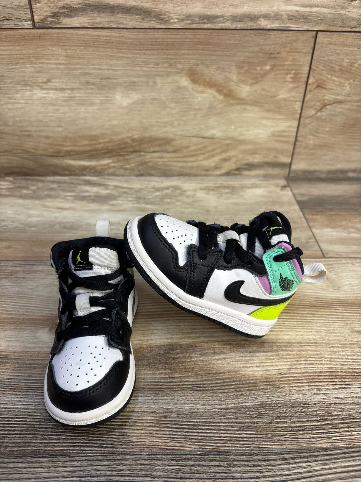 Jordan 1 Mid TD 'Pastel Black' Sneakers sz 5c