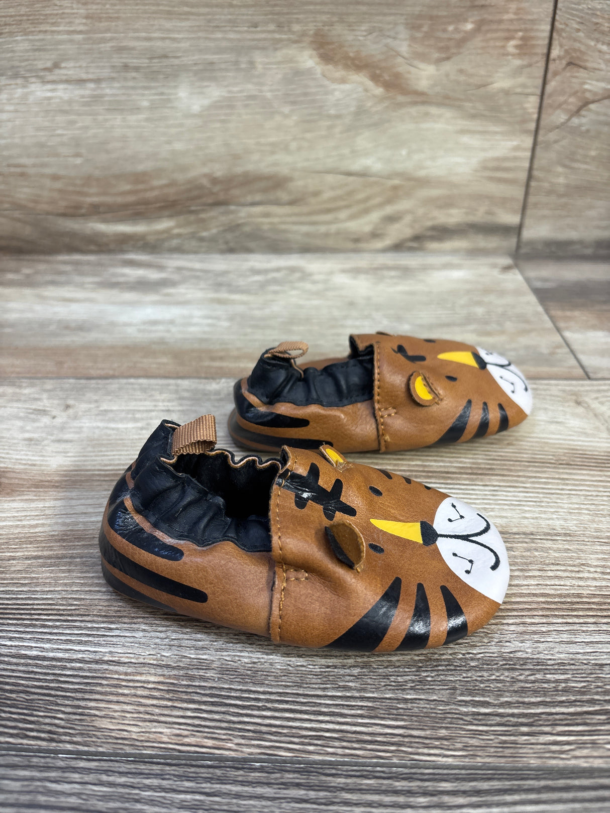 Wonder Nation Faux Leather Tiger Soft Sole Shoes Brown sz 4c