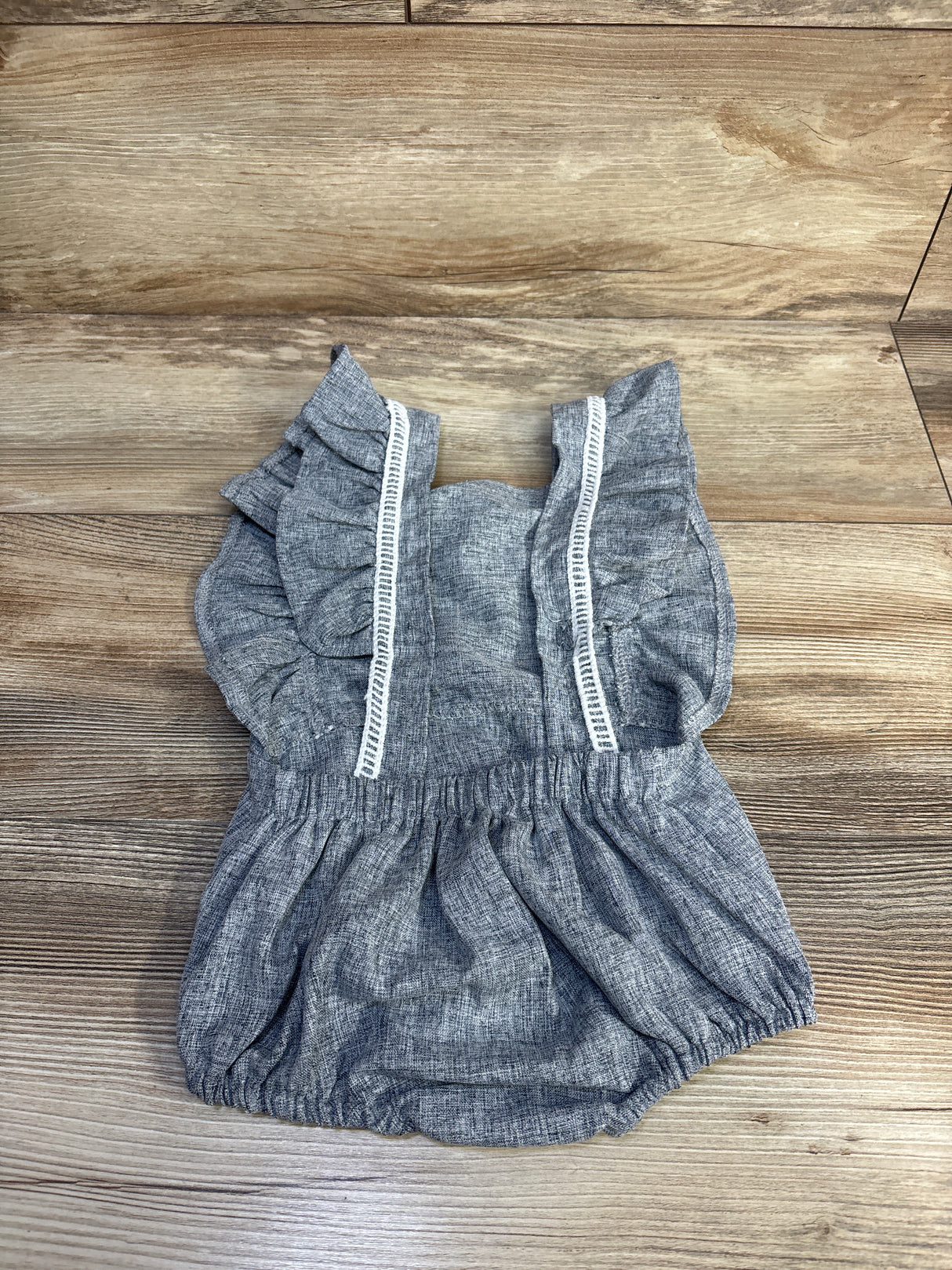 Ruffle Sleeve Bubble Romper Grey sz 9-12m