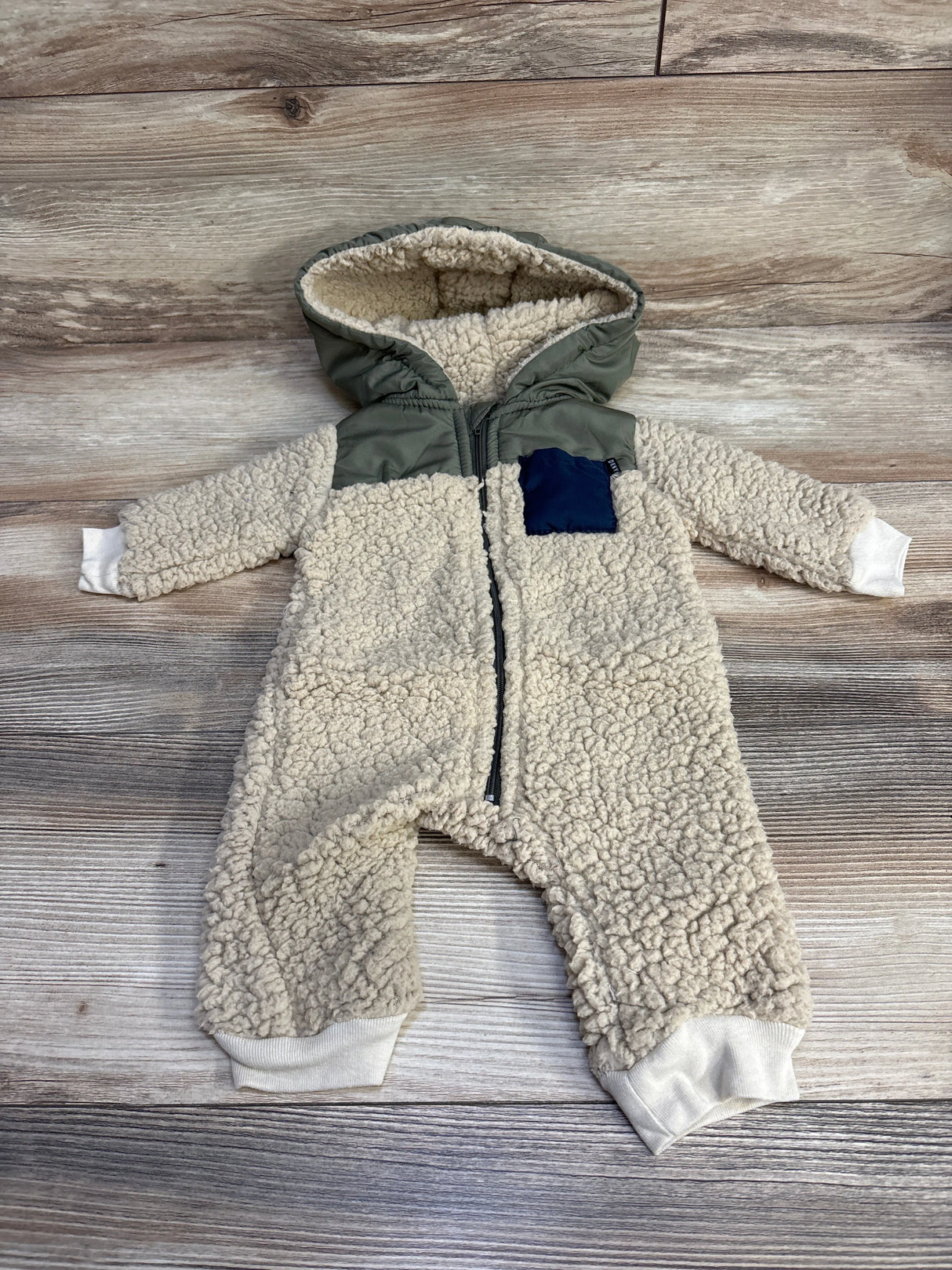 DKNY Hooded Sherpa Coverall Beige sz 0-3m - Me n Mommy To Be