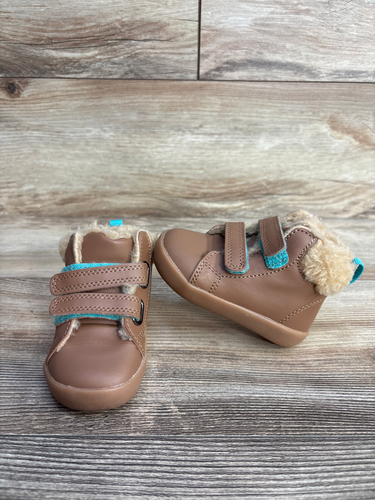 Ten Little Furry High Top Sneakers Brown sz 4.5c