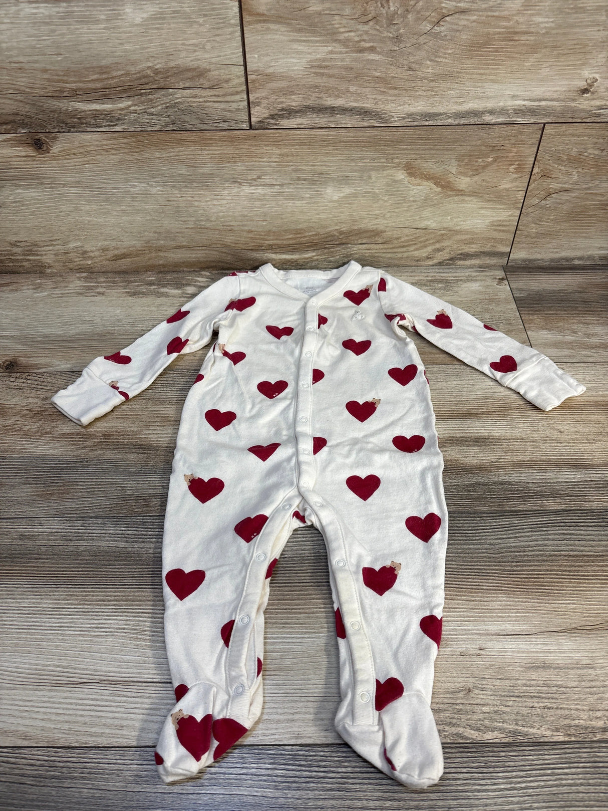 Baby Gap Heart Print Sleeper Beige sz 6-9m