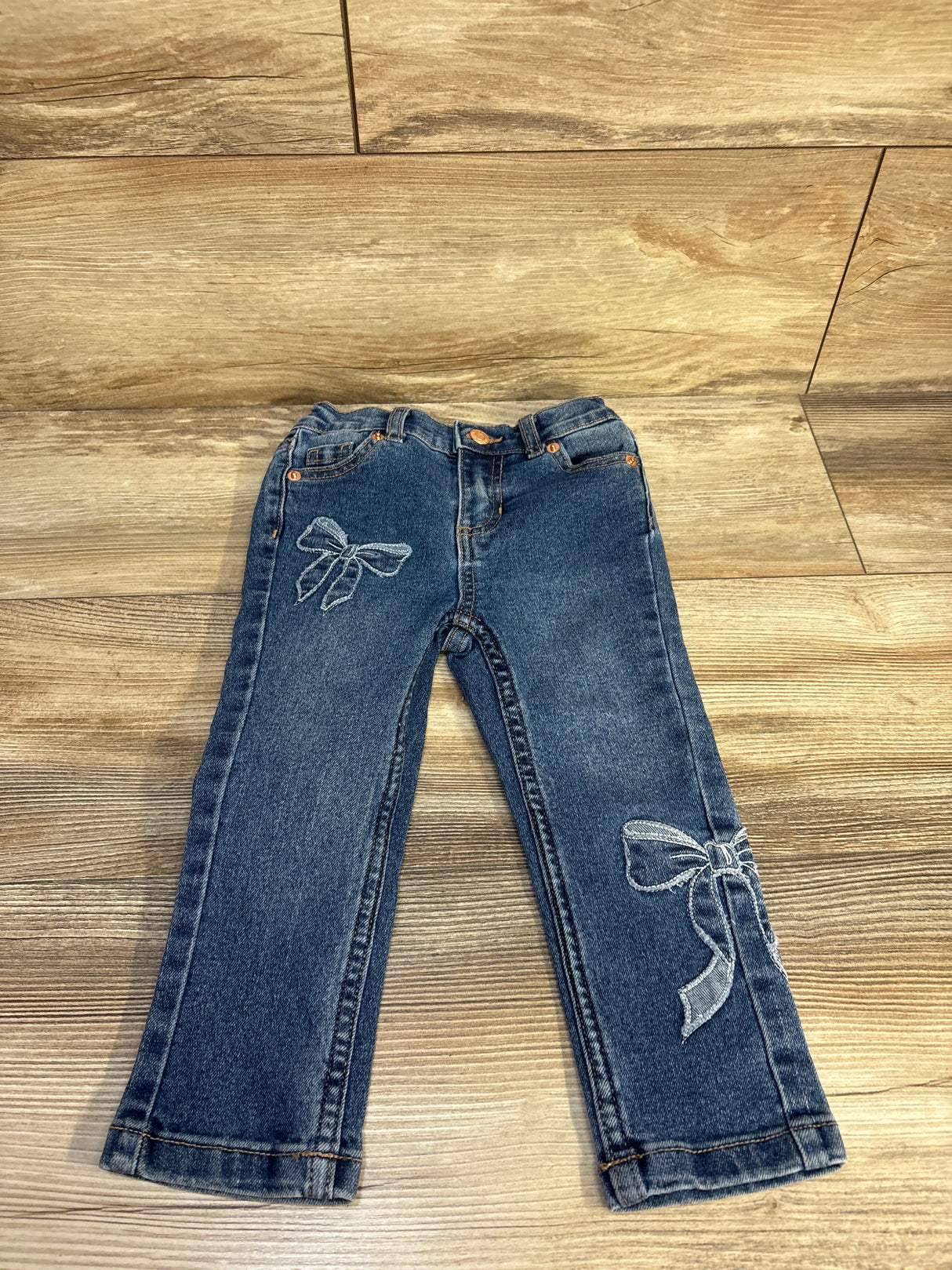 Victory Heart Embroidered Bow Jeans Blue sz 2T