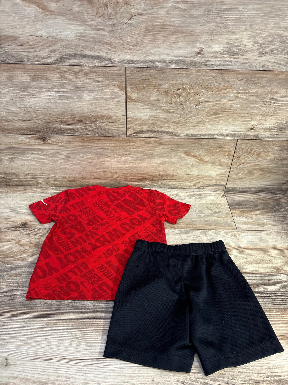 Nike 3 Brand By Russell Wilson 2pc Shirt & Short Set Red sz 4T