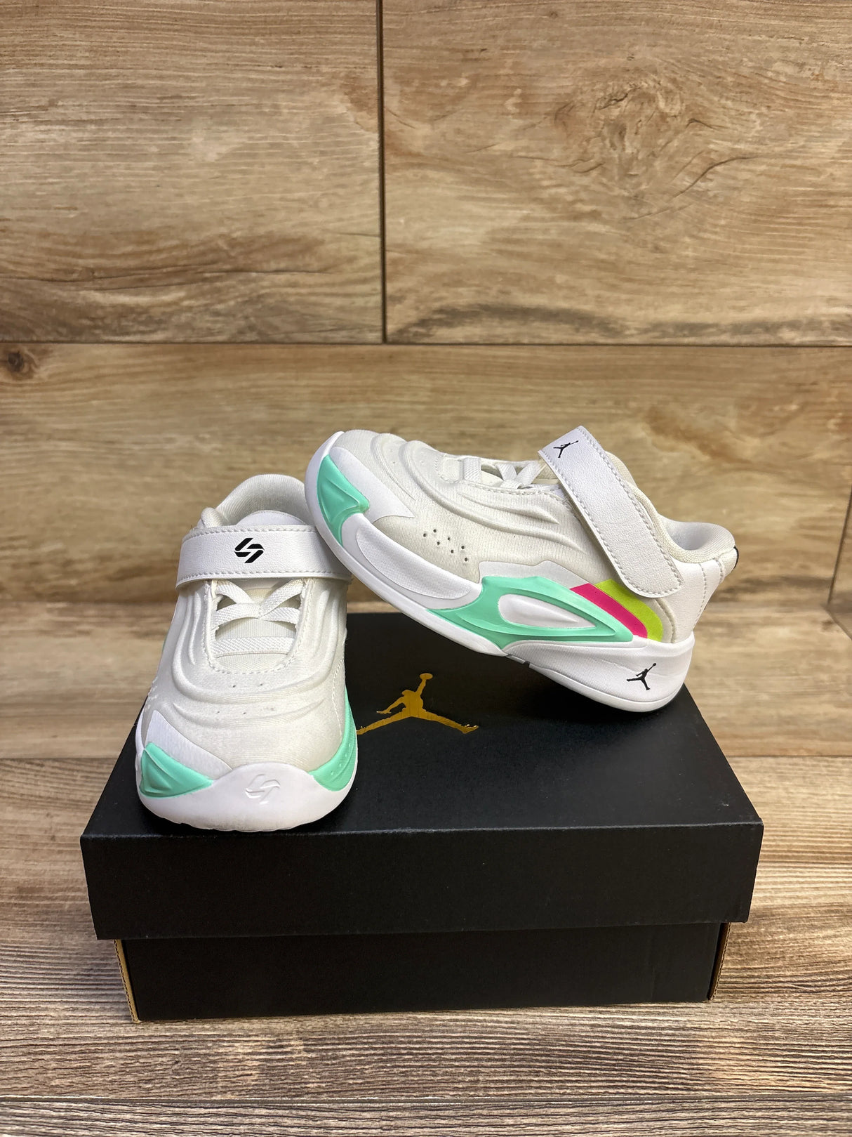 Air Jordan Luka 3 TD 'Photo Finish' Sneakers sz 7c
