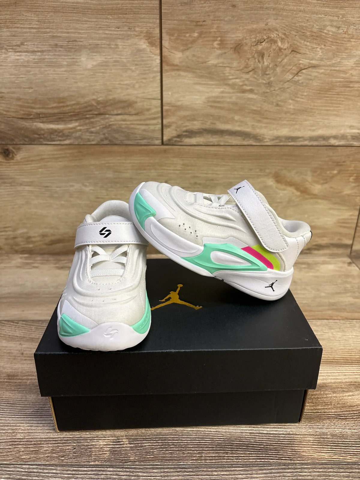 Air Jordan Luka 3 TD 'Photo Finish' Sneakers sz 7c