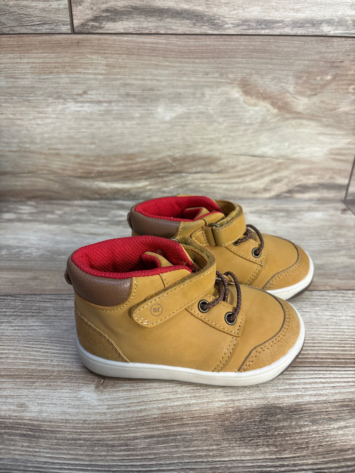 Stride Rite 360 Indiana Honey Yellow Sneaker Boot sz 6c