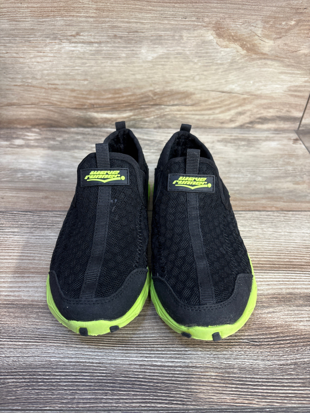 Wave Runner Aqua Slip-On Shoes Black sz 1Y