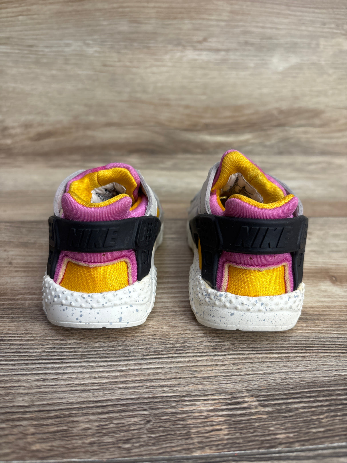 Nike Huarache Run TD 'Light Bone University Gold Pink' Sneakers sz 5c