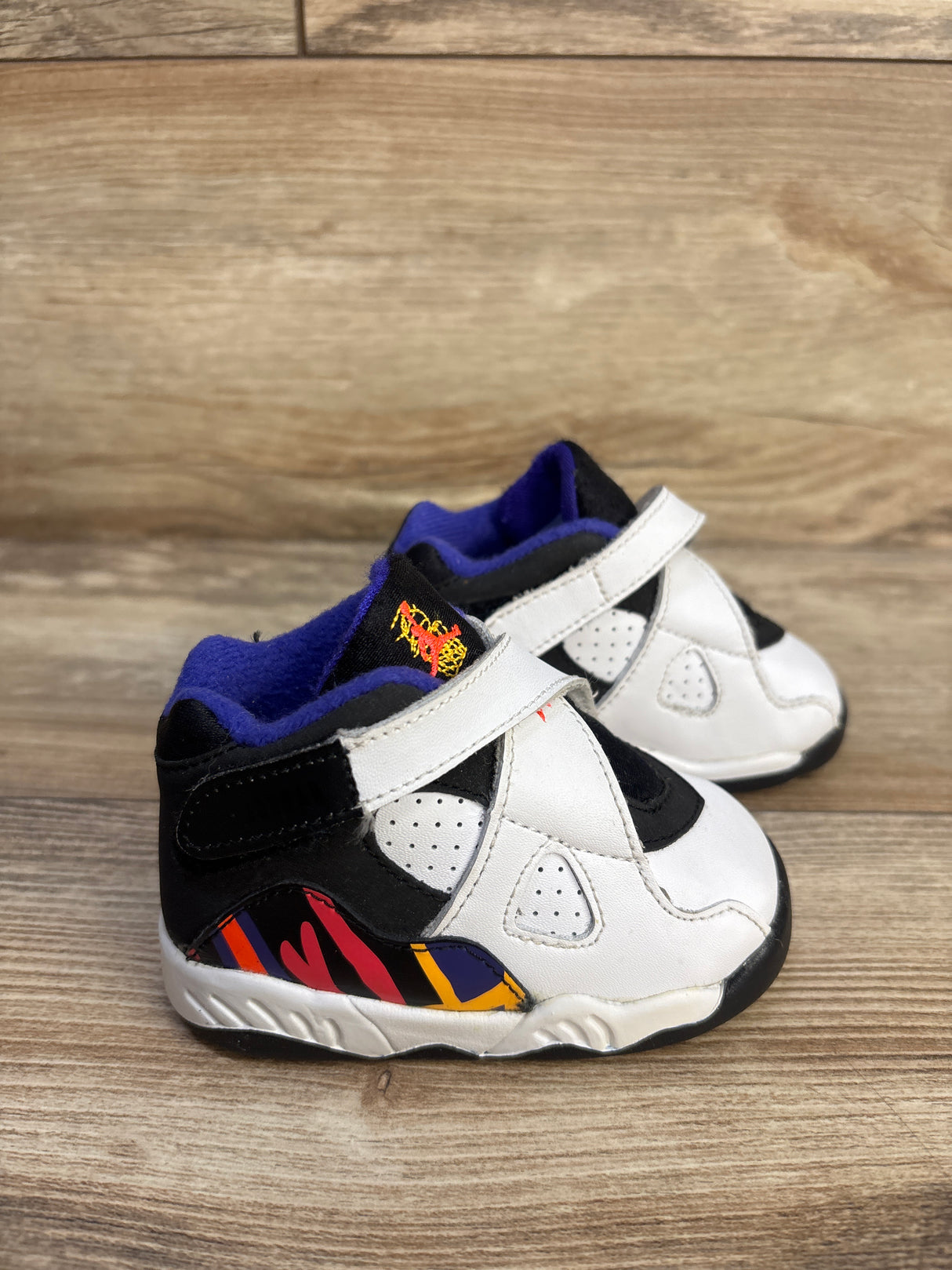 Air Jordan Retro 8 TD 'Three-Peat' Sneakers sz 4c