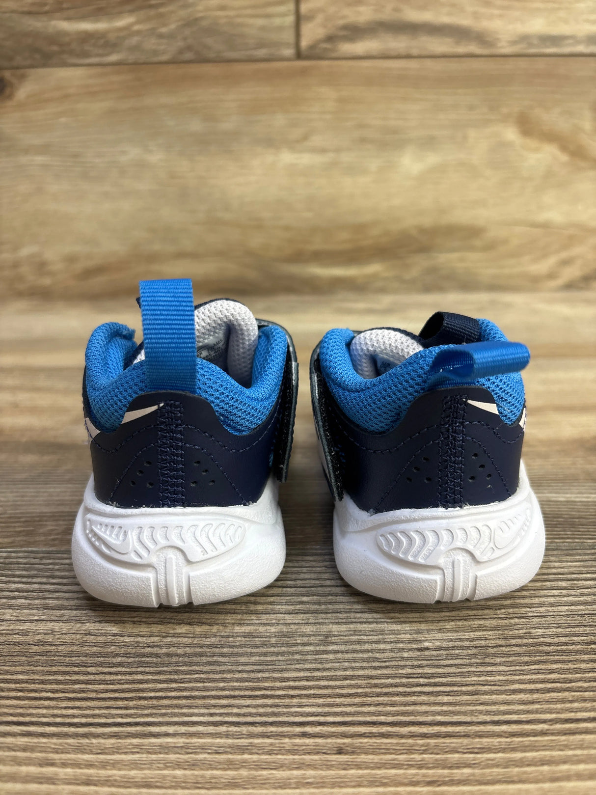 Nike Team Hustle D11 TD 'Midnight Navy Barely Volt' Sneakers sz 6c - Me n Mommy To Be