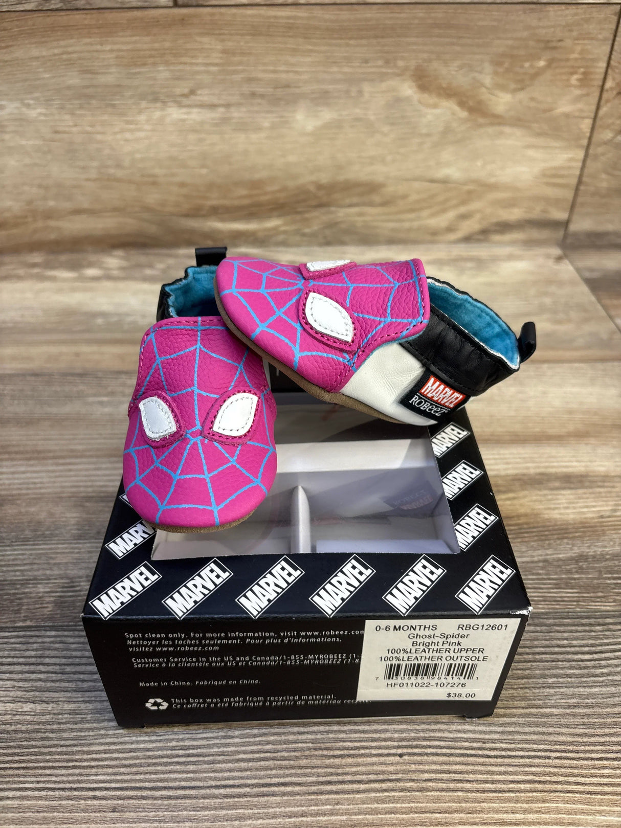 Pink Spider-Man baby shoes for 0-6 months, Marvel licensed, leather, in box