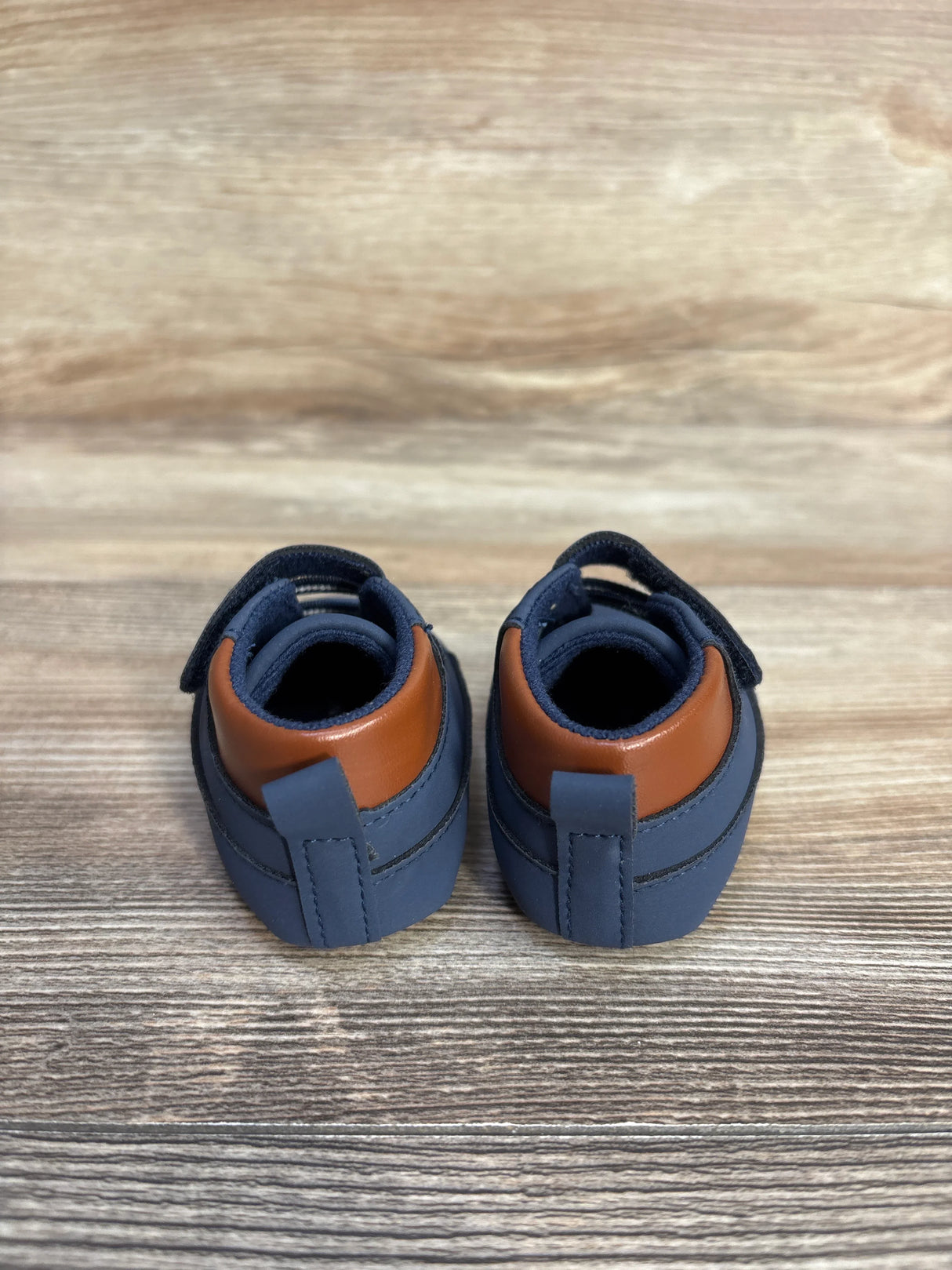 Lucky Brand Crib Shoes Navy sz 1c