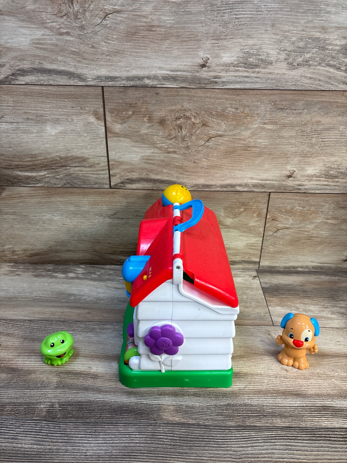 Fisher-Price Laugh & Learn Puppy’s Activity Home Electronic Learning Playset