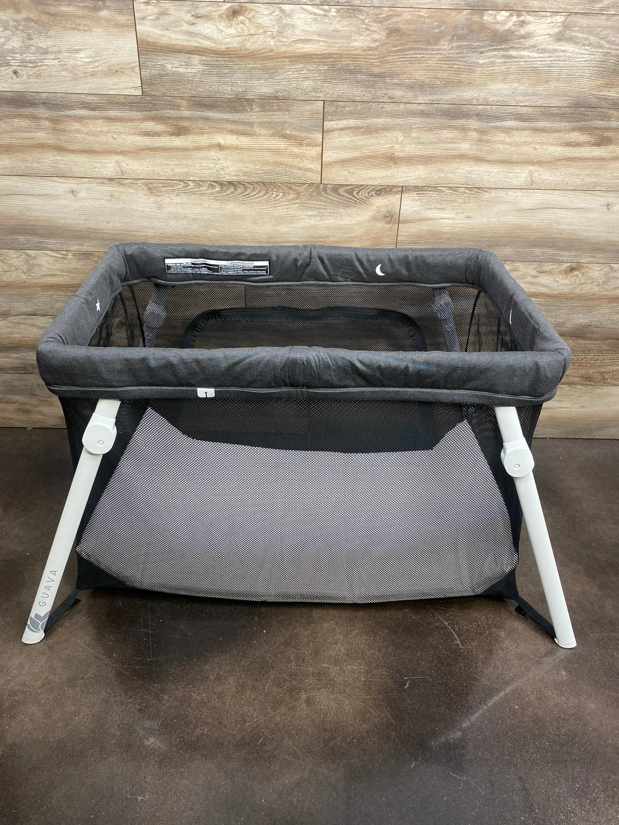 Guava Lotus Travel Crib With Travel Bag in Grey*