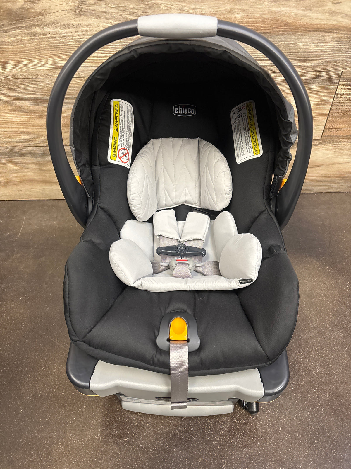 Chicco Bravo Trio Travel System with KeyFit 30 Infant Car Seat - Grey