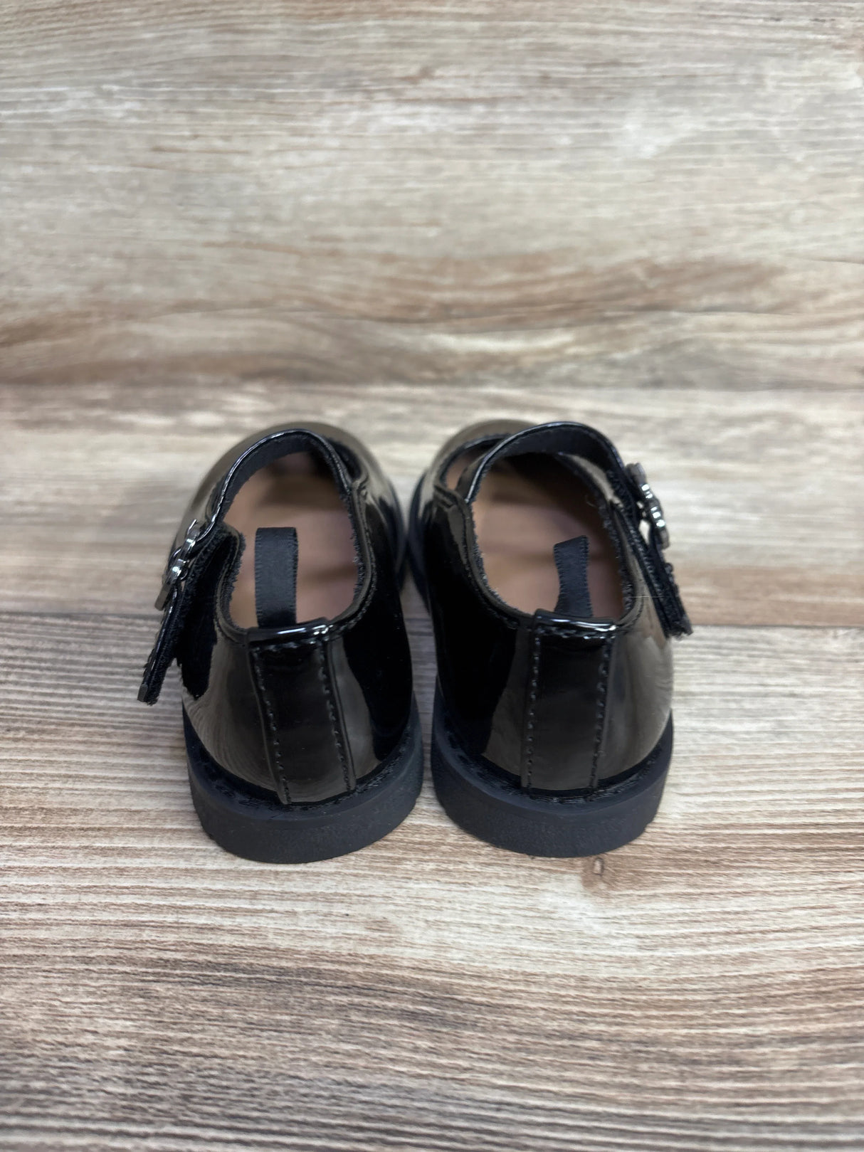 Old Navy Shiny Faux-Leather Mary Jane Shoes Black sz 7c