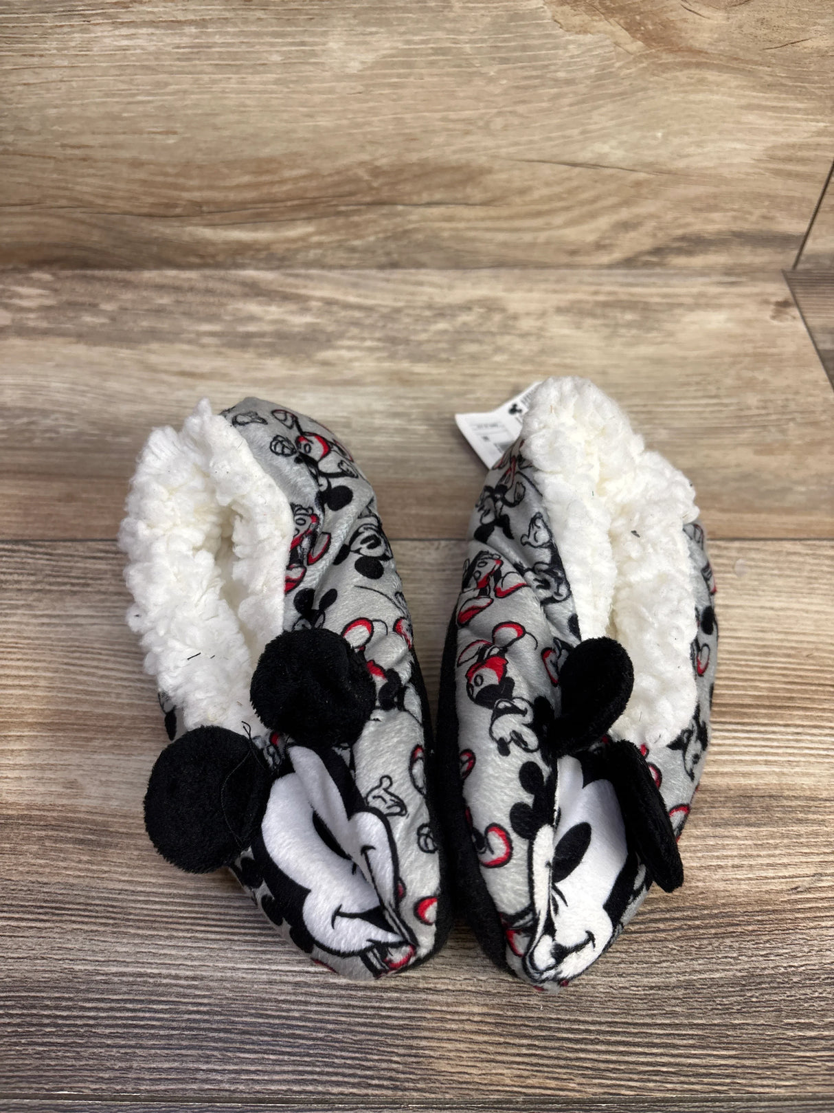 NEW Disney Mickey Mouse Fuzzy Babba Slipper Socks sz 8-13c