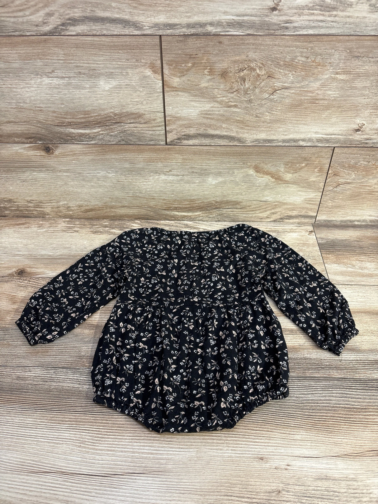 Rylee + Cru Long Sleeve Bubble Romper Dark Floral sz 2-3T