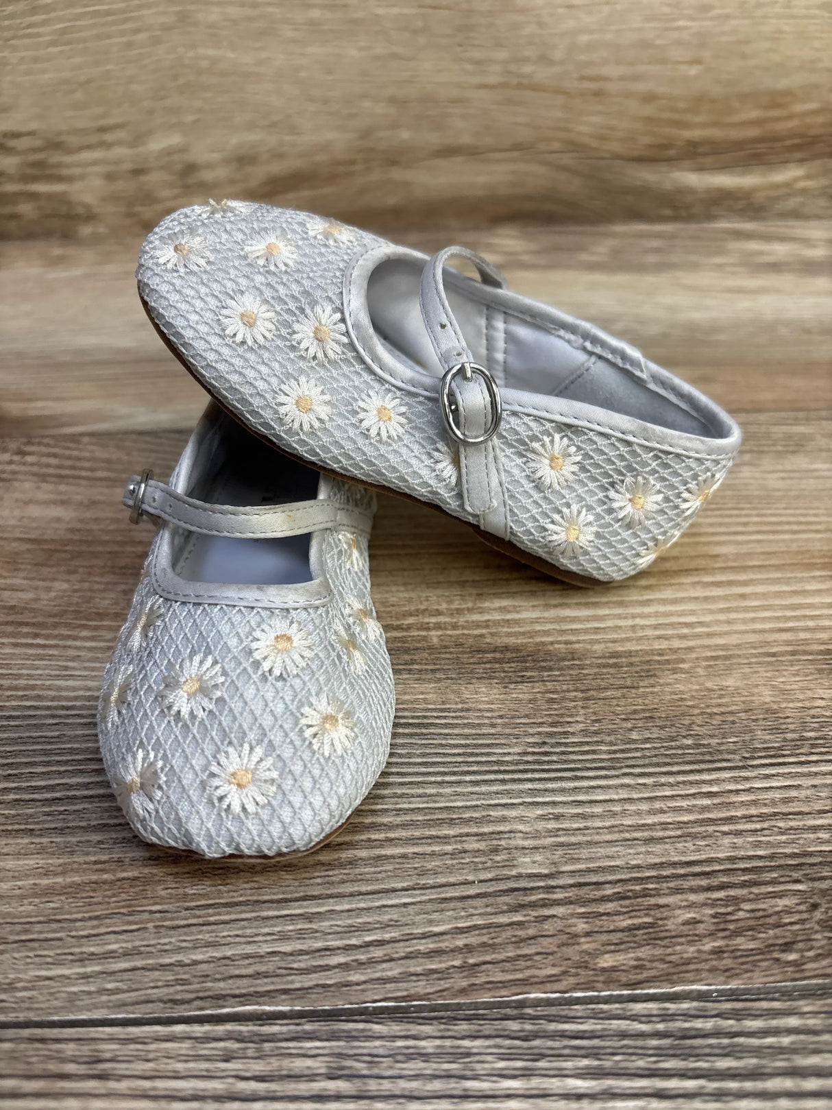 Zara Floral Embroidered Ballet Flats Grey sz 5/6c