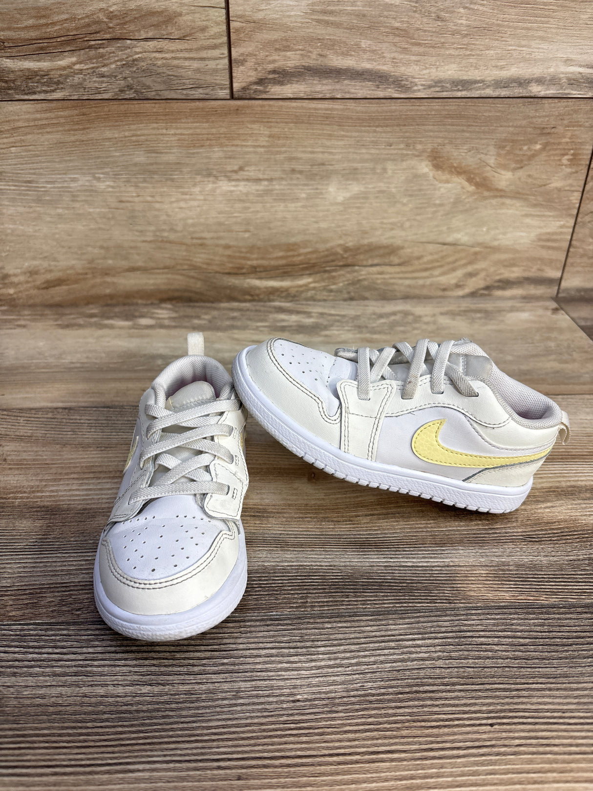 Air Jordan 1 Low ALT TD 'Sail Light Laser Orange' Sneakers sz 10c