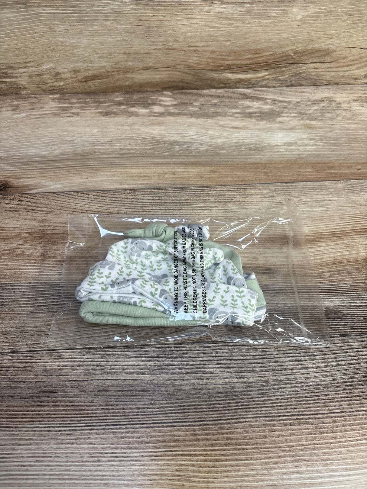 NEW Hudson Baby 3pk Caps sz 0-6m - Me n Mommy To Be