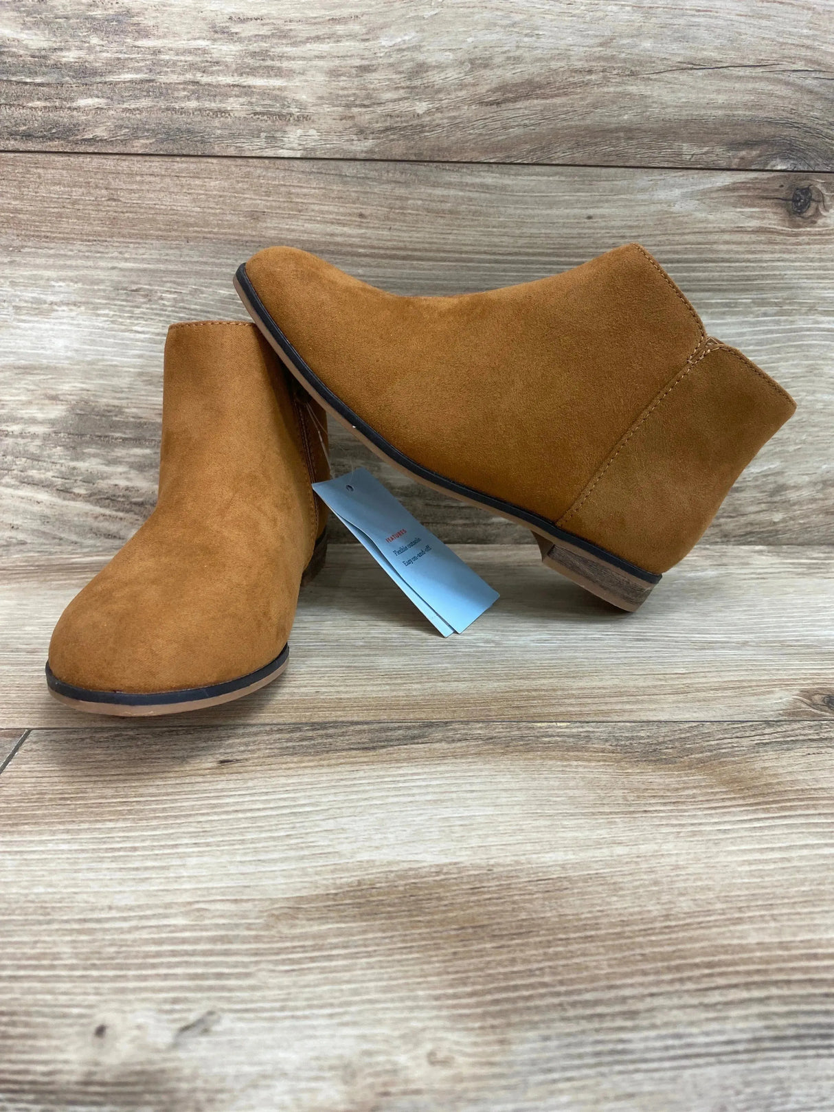 NEW Cat & Jack Girls' Opal Zipper Boots Cognac Sz 1Y - Me n Mommy To Be