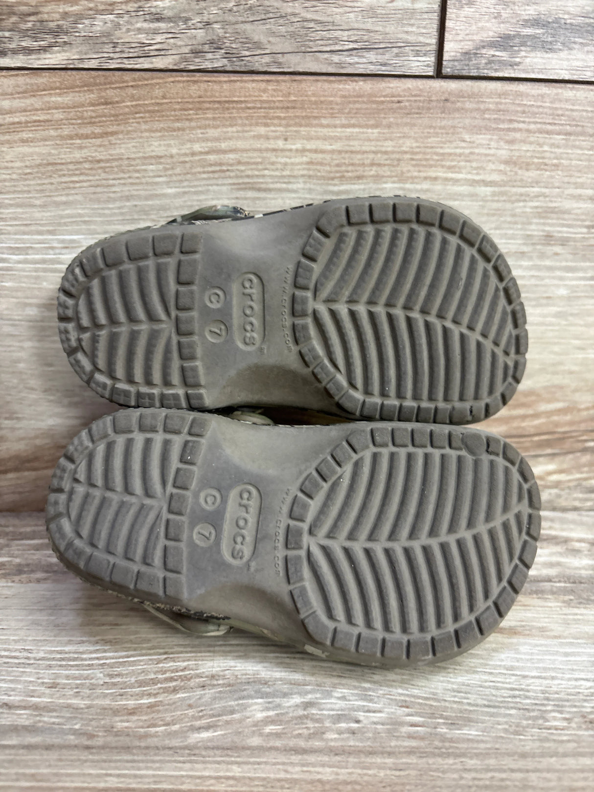 Crocs Classic Clogs Camo sz 7c