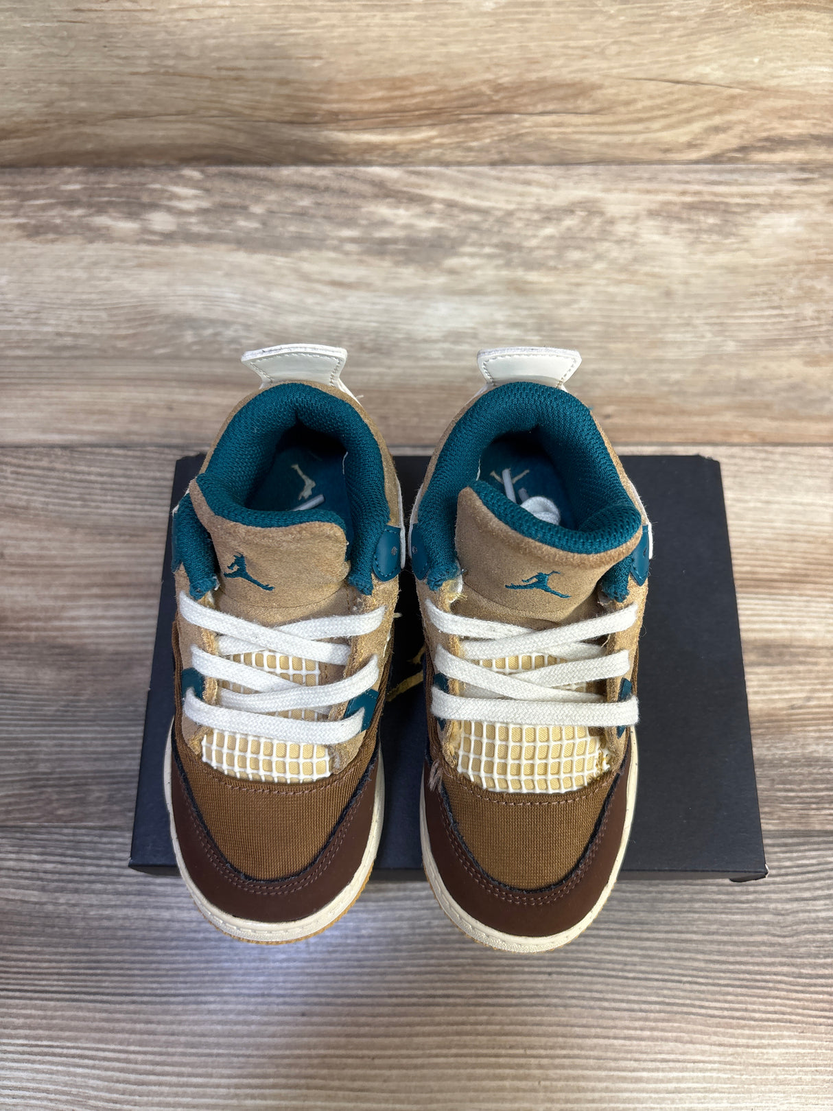Air Jordan 4 Retro TD 'Cacao Wow' Sneakers sz 9c