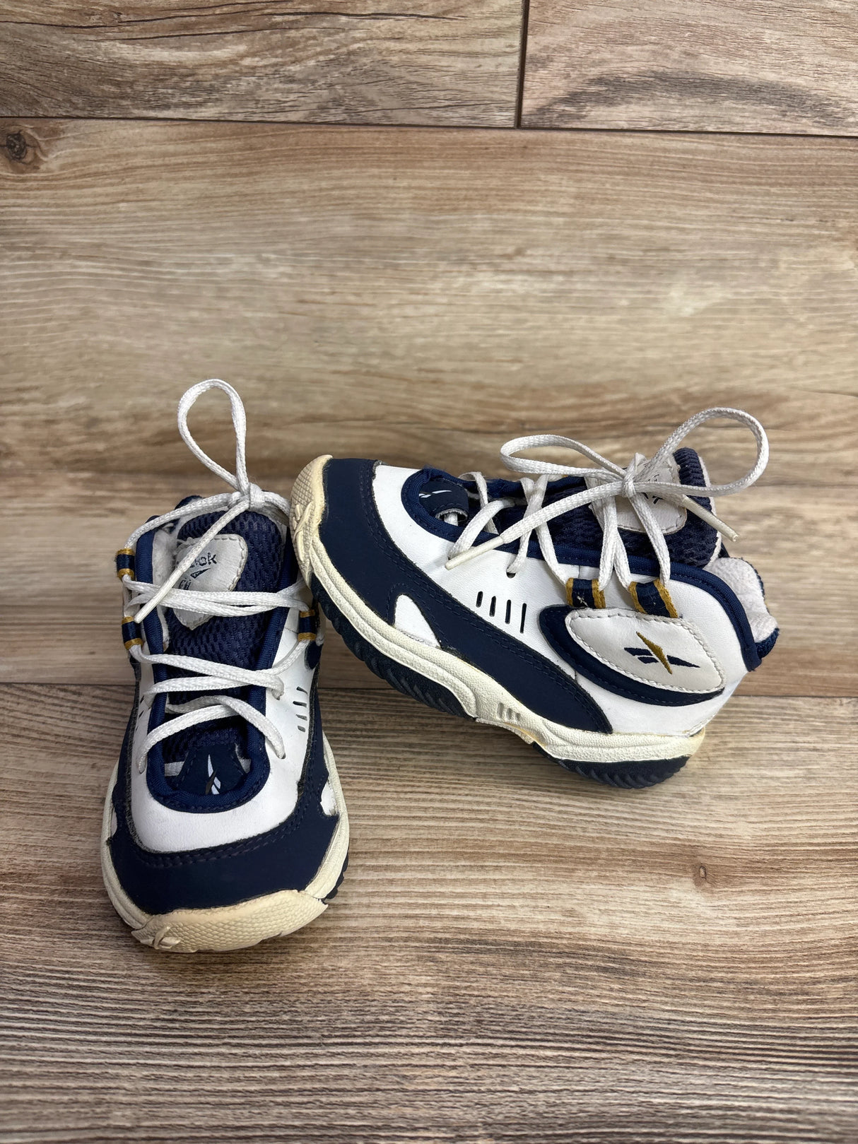 Reebok Lace-Up Sneakers Navy sz 8c