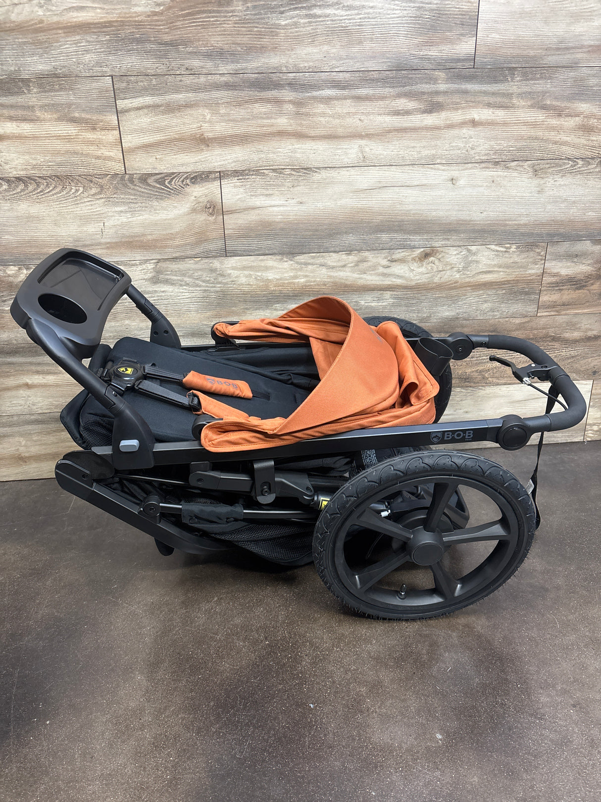 BOB Gear Wayfinder Jogging Stroller in Canyon