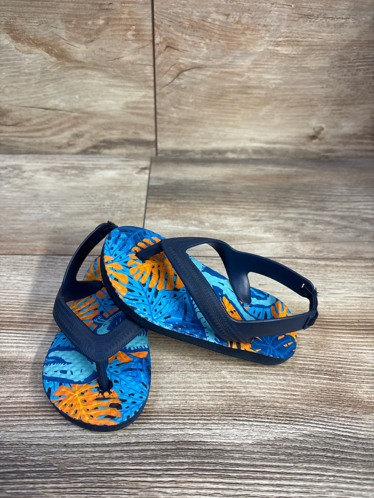 Wonder Nation Flip Flops Blue sz 5/6c