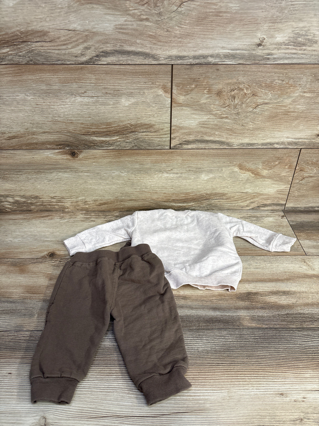 Disney Baby 2pc Winnie The Pooh Shirt & Pants Brown sz 0-3m