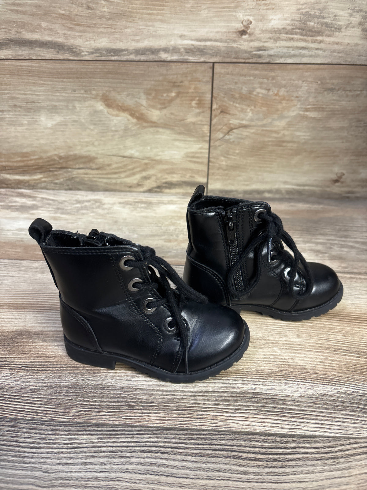 Old Navy Faux-Leather Combat Boots Black sz 6c