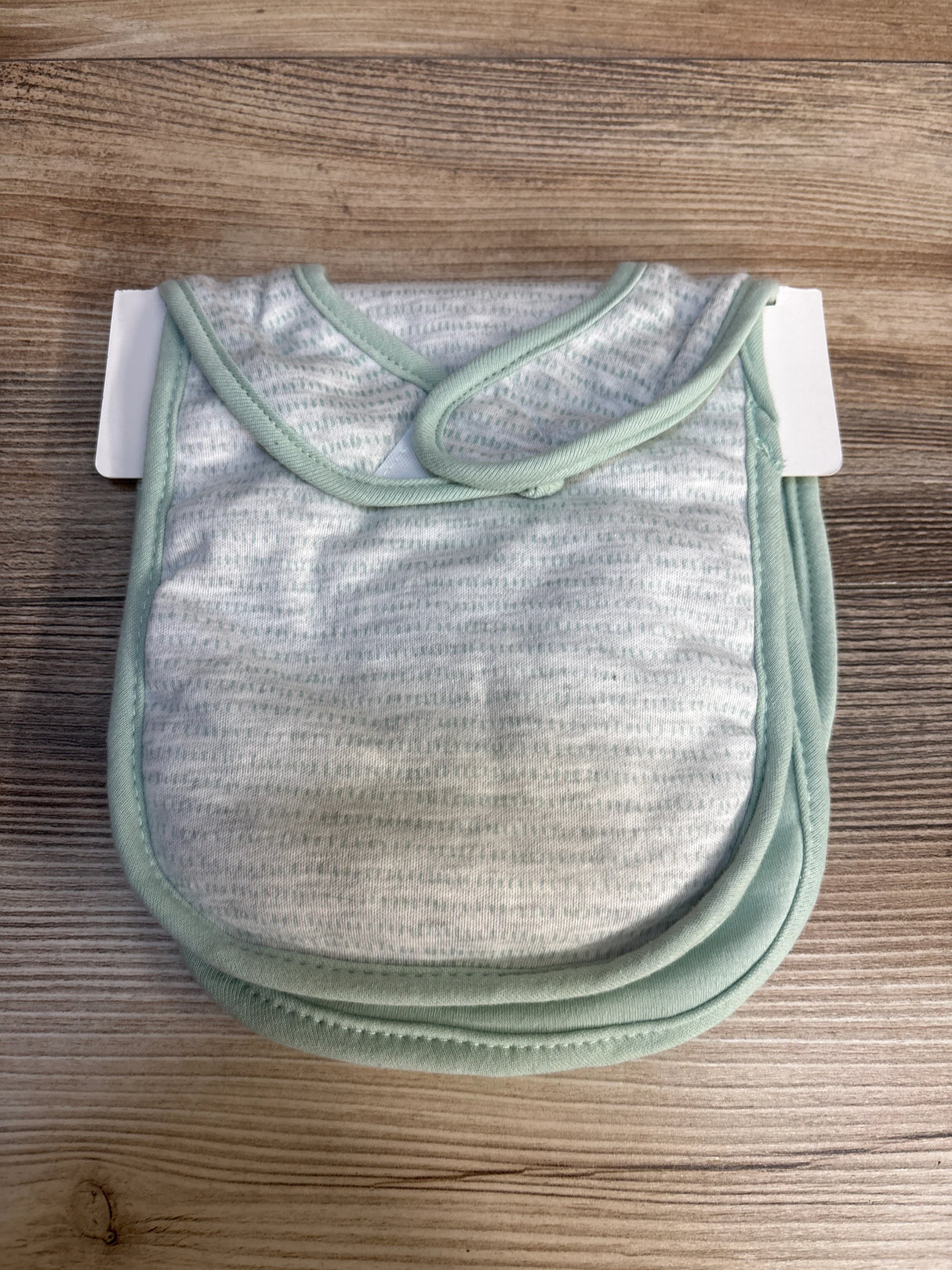 NEW Bibs 2pk One Size