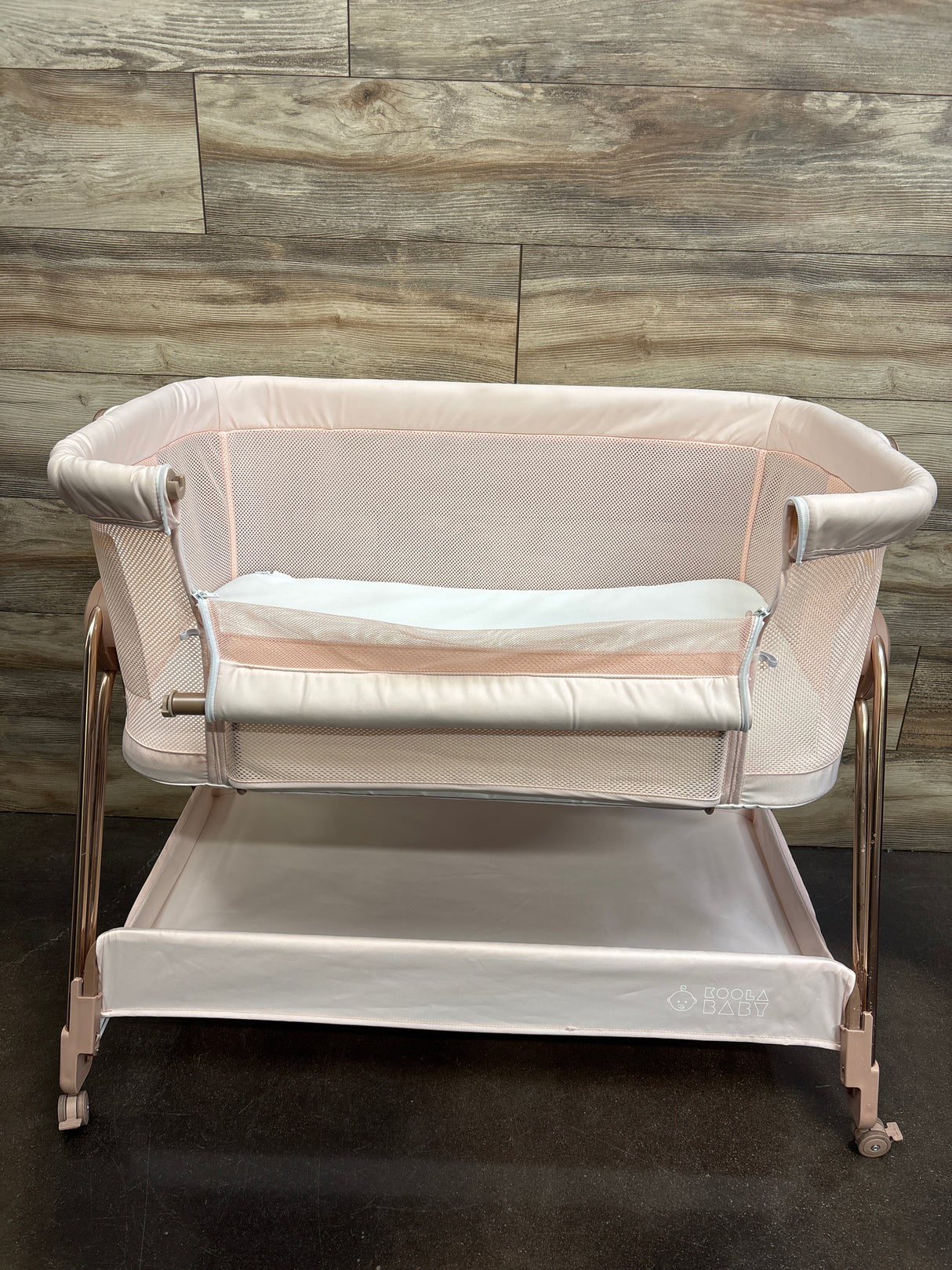KOOLABABY Baby Bassinet Bedside Sleeper in Pink
