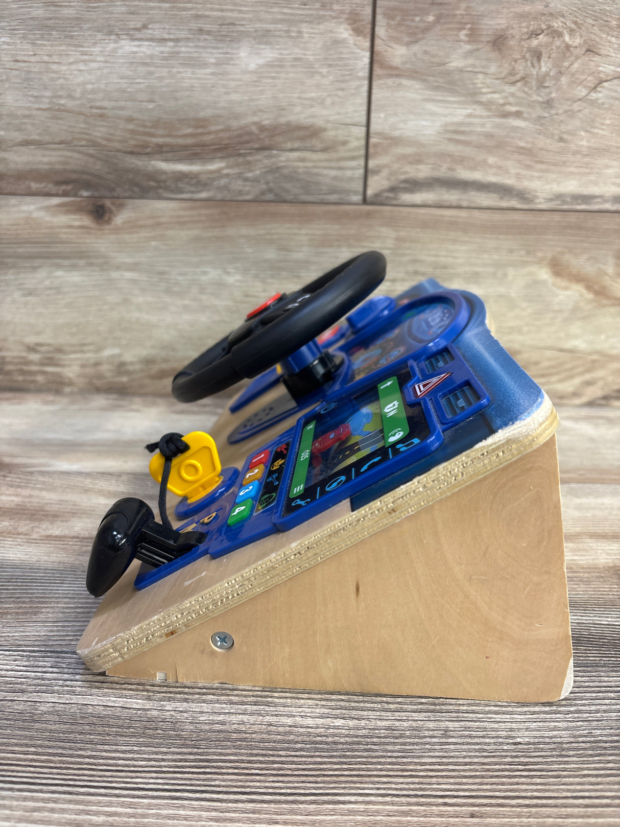 Melissa & Doug Vroom & Zoom Interactive Wooden Dashboard