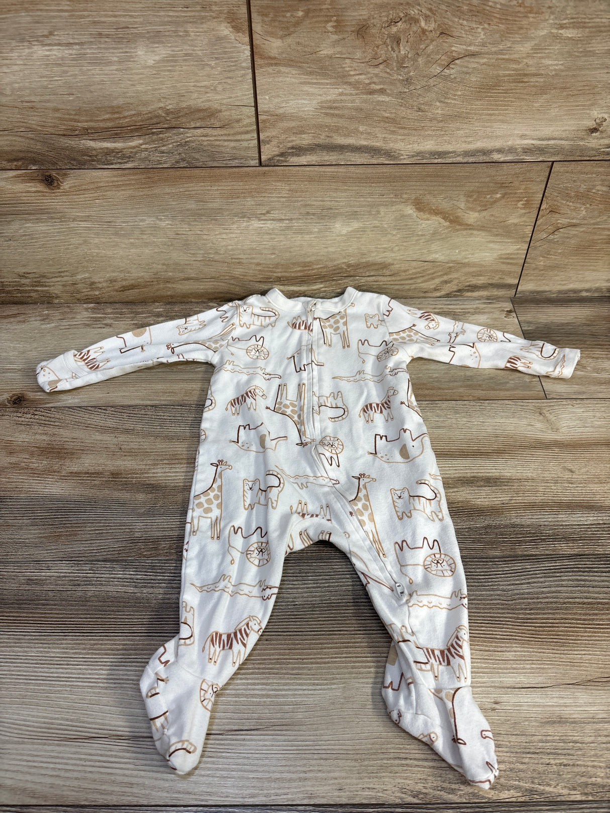 Old Navy Sleeper White sz 6-9m