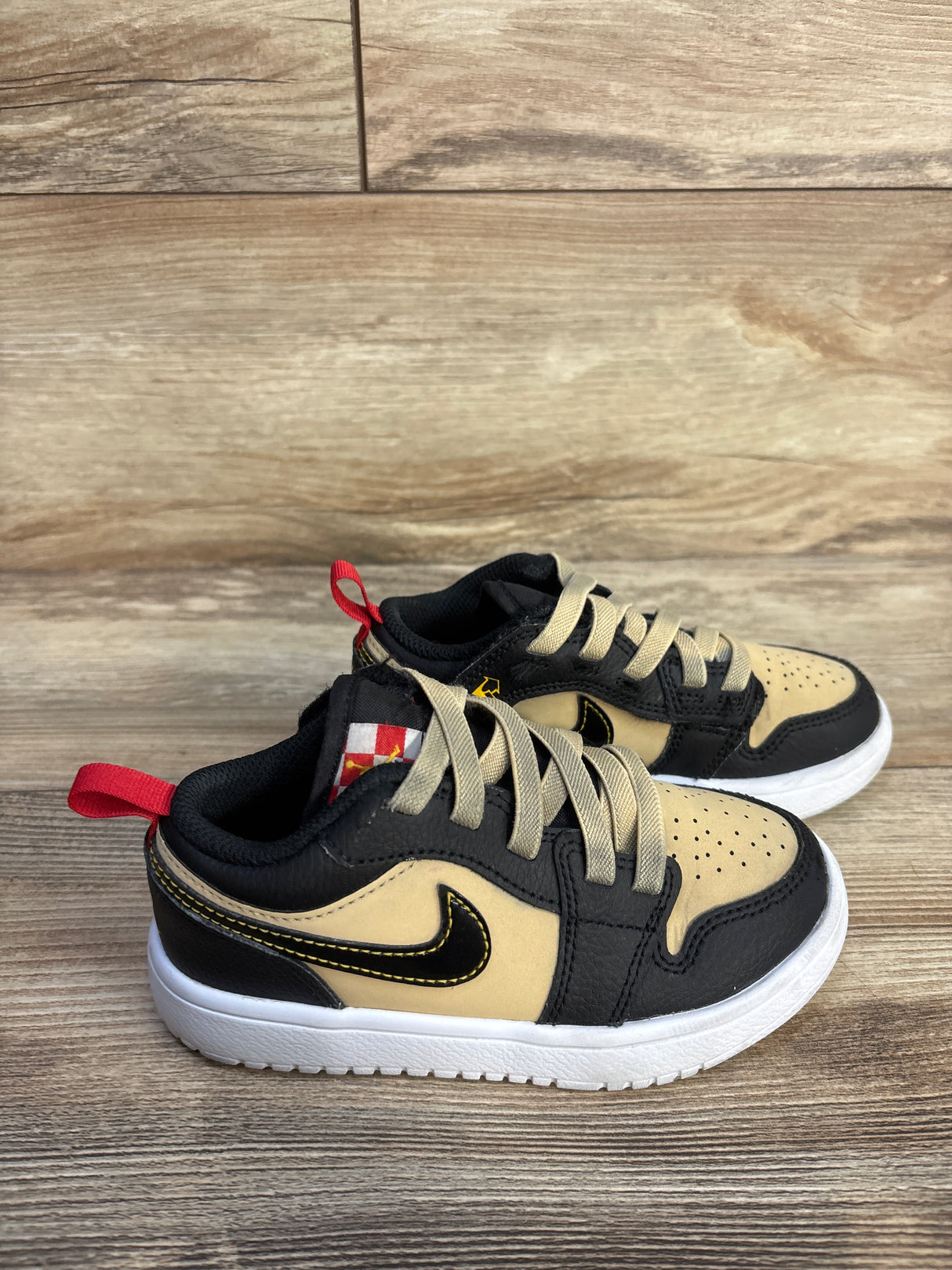 Air Jordan 1 Low ALT SE PS 'Pizza' Sneakers sz 11.5c