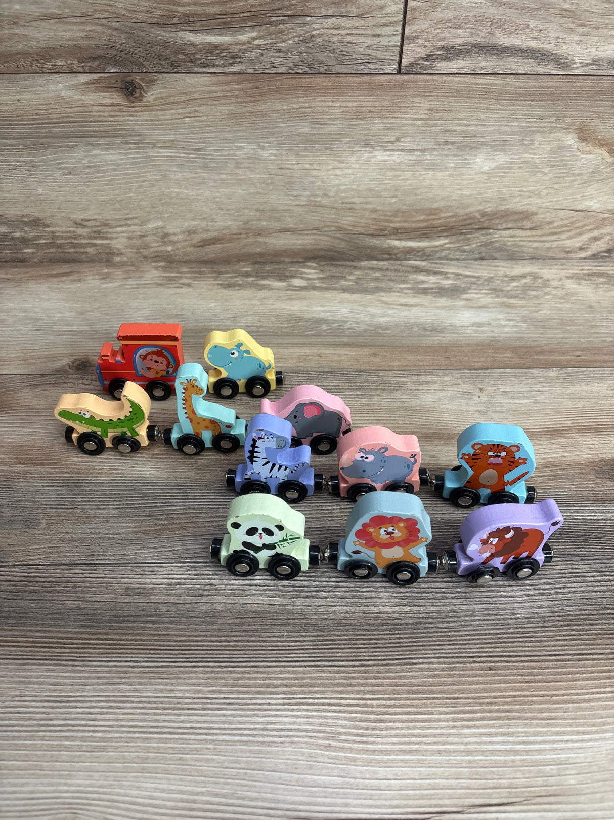 Zeoddler Magnetic Wooden Animals Train Set 11pk