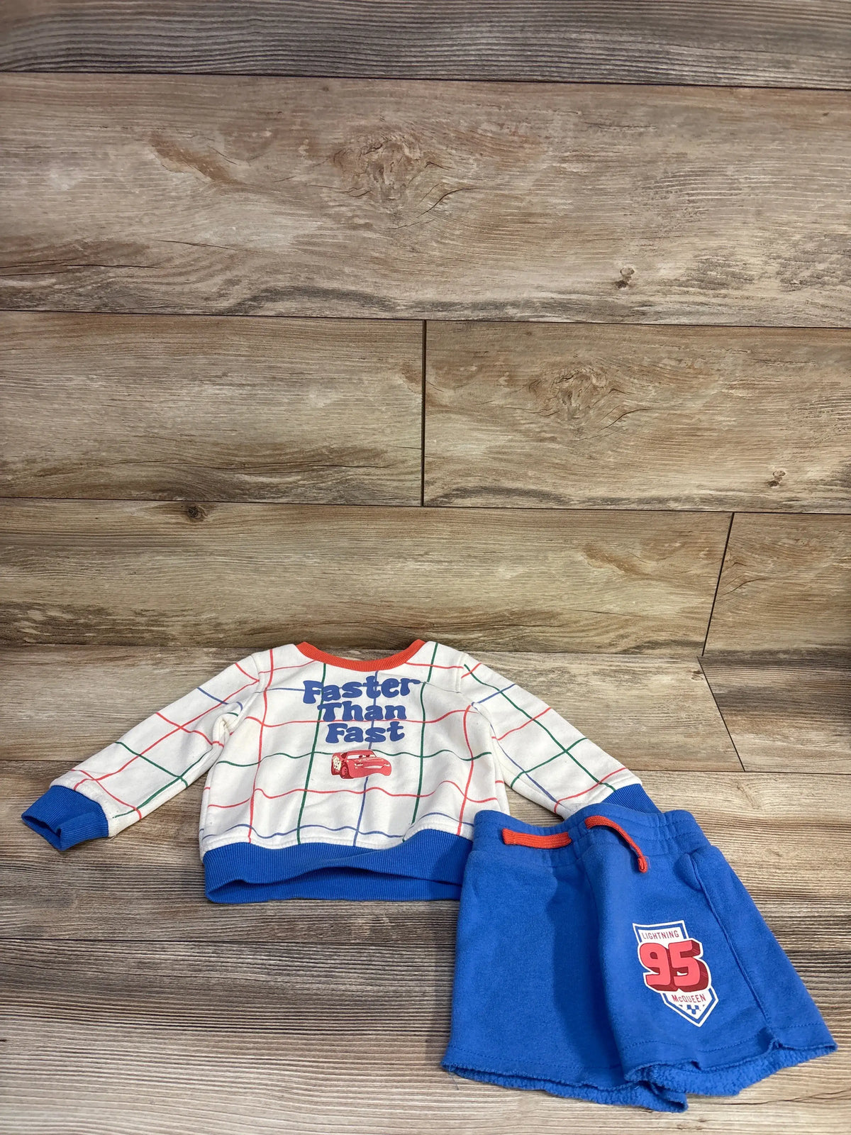 Disney Pixar Cars 2pc Pullover Sweatshirt & Shorts Set Ivory sz 12m