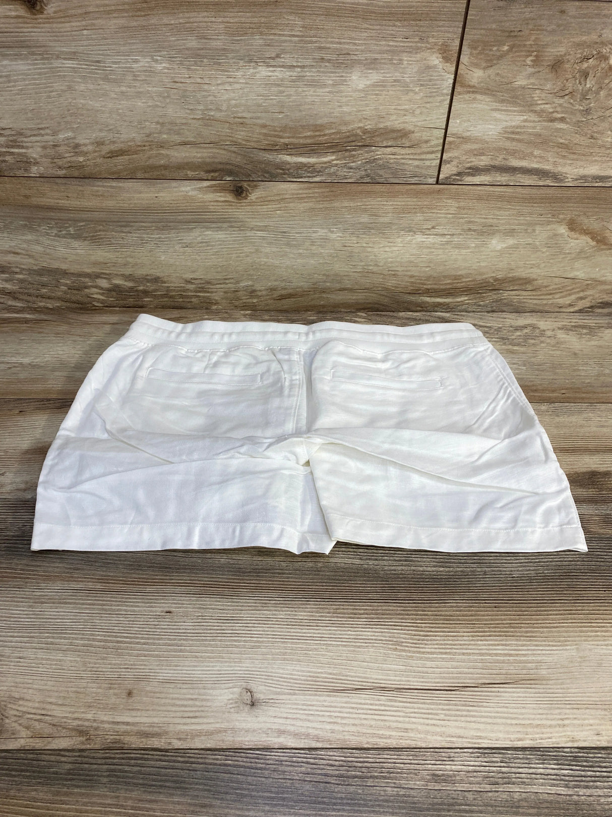 NWOT Gap Maternity Linen-Cotton Shorts White sz Large - Me n Mommy To Be