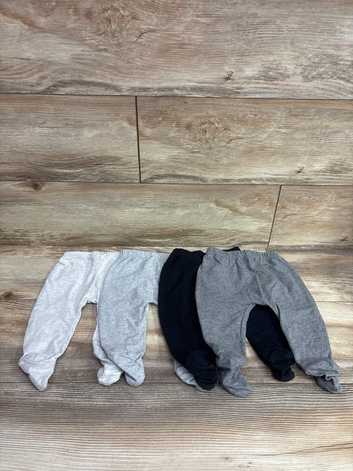 One Two Three 4pk Footed Pants Grey sz 3-6m