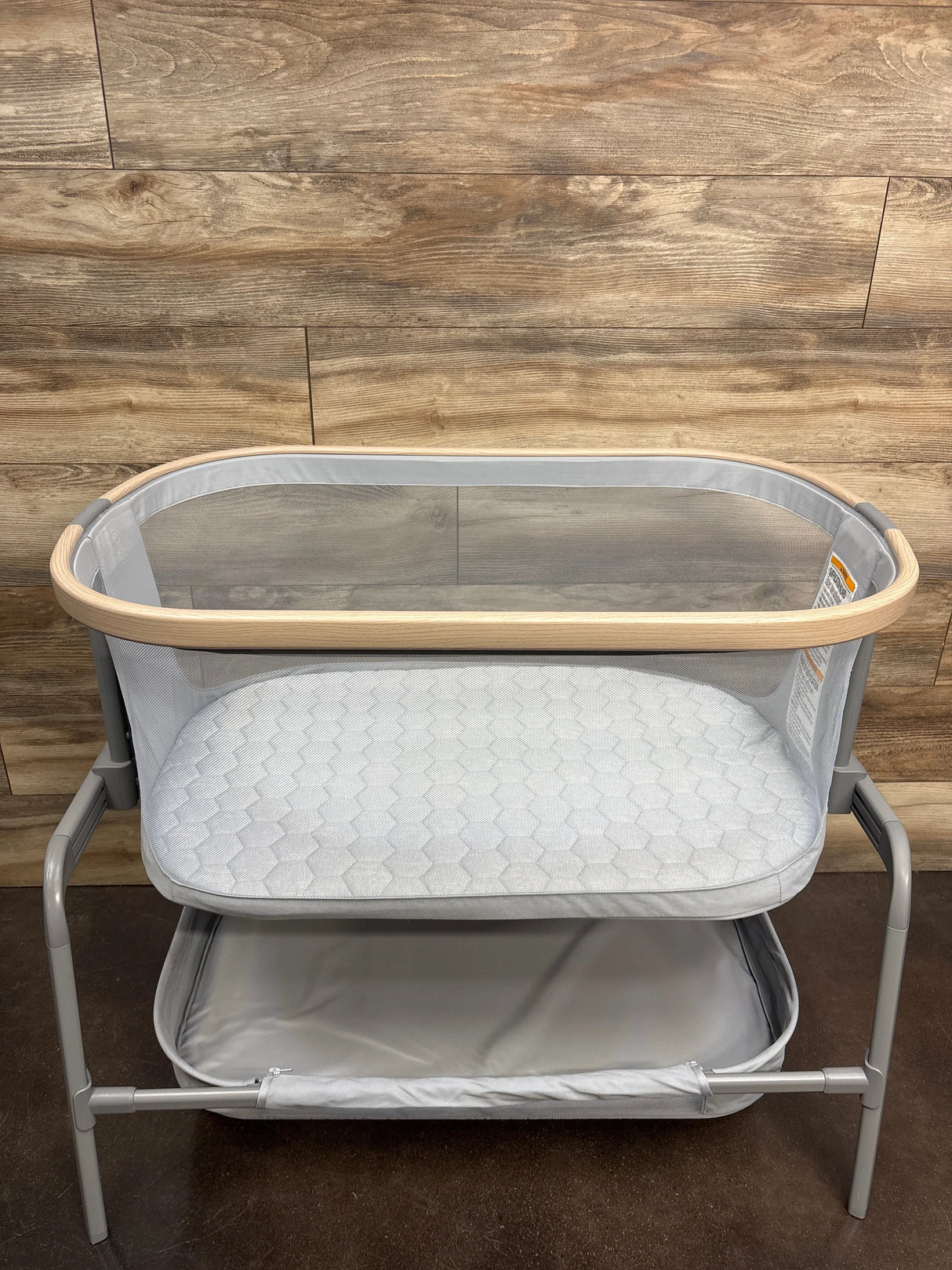 Maxi-Cosi Lora Bedside Bassinet, Grey*