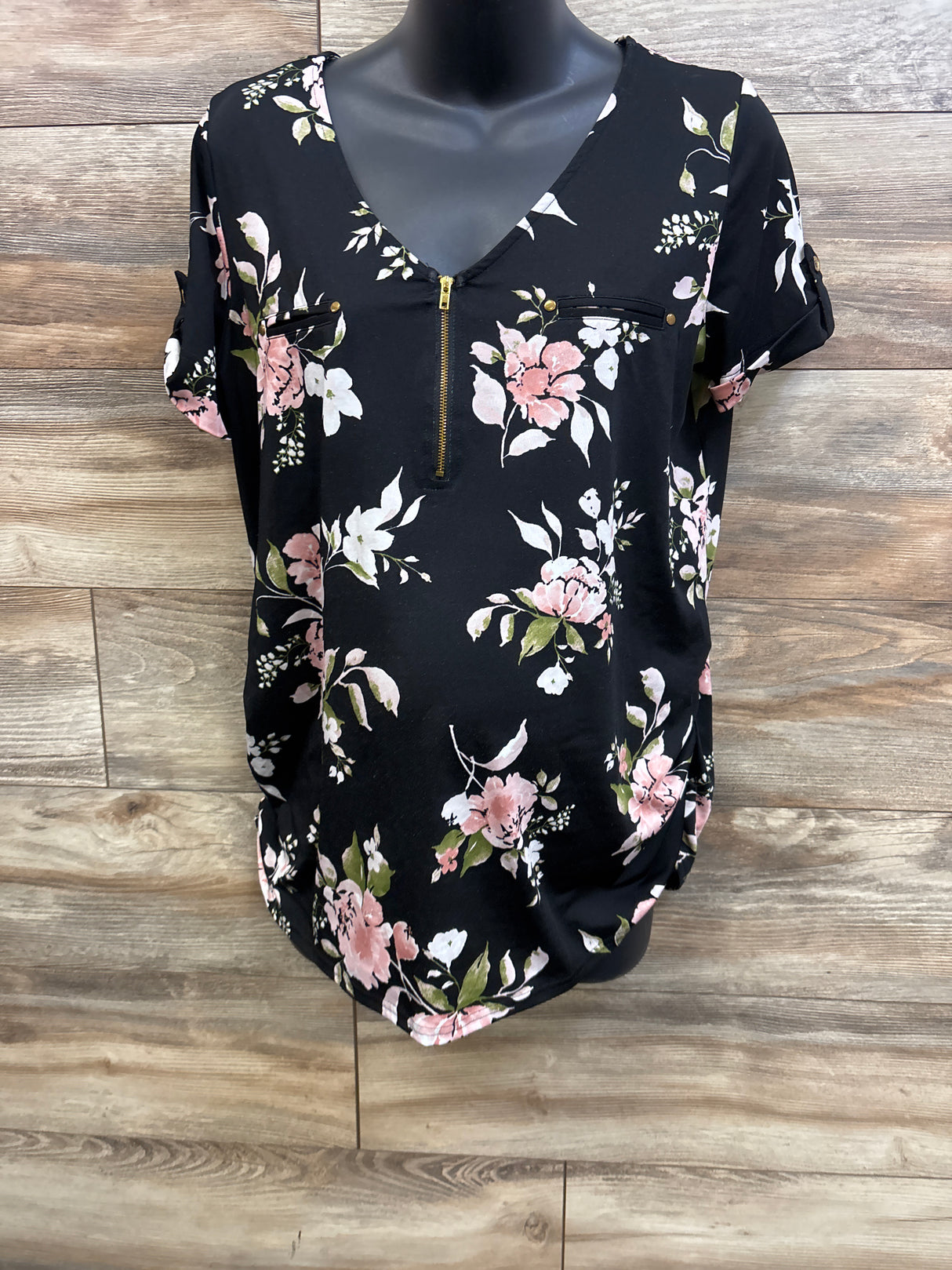 Sweet Wanderer Maternity Floral V-Neck Top Black sz Large