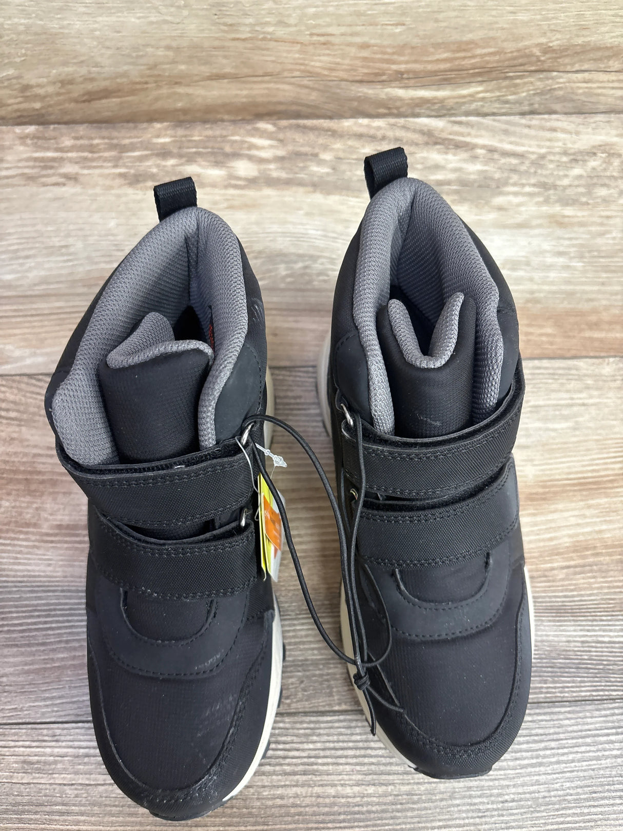 NEW All In Motion Waterproof Arrow Snow Boot Jet Black Sz 2Y