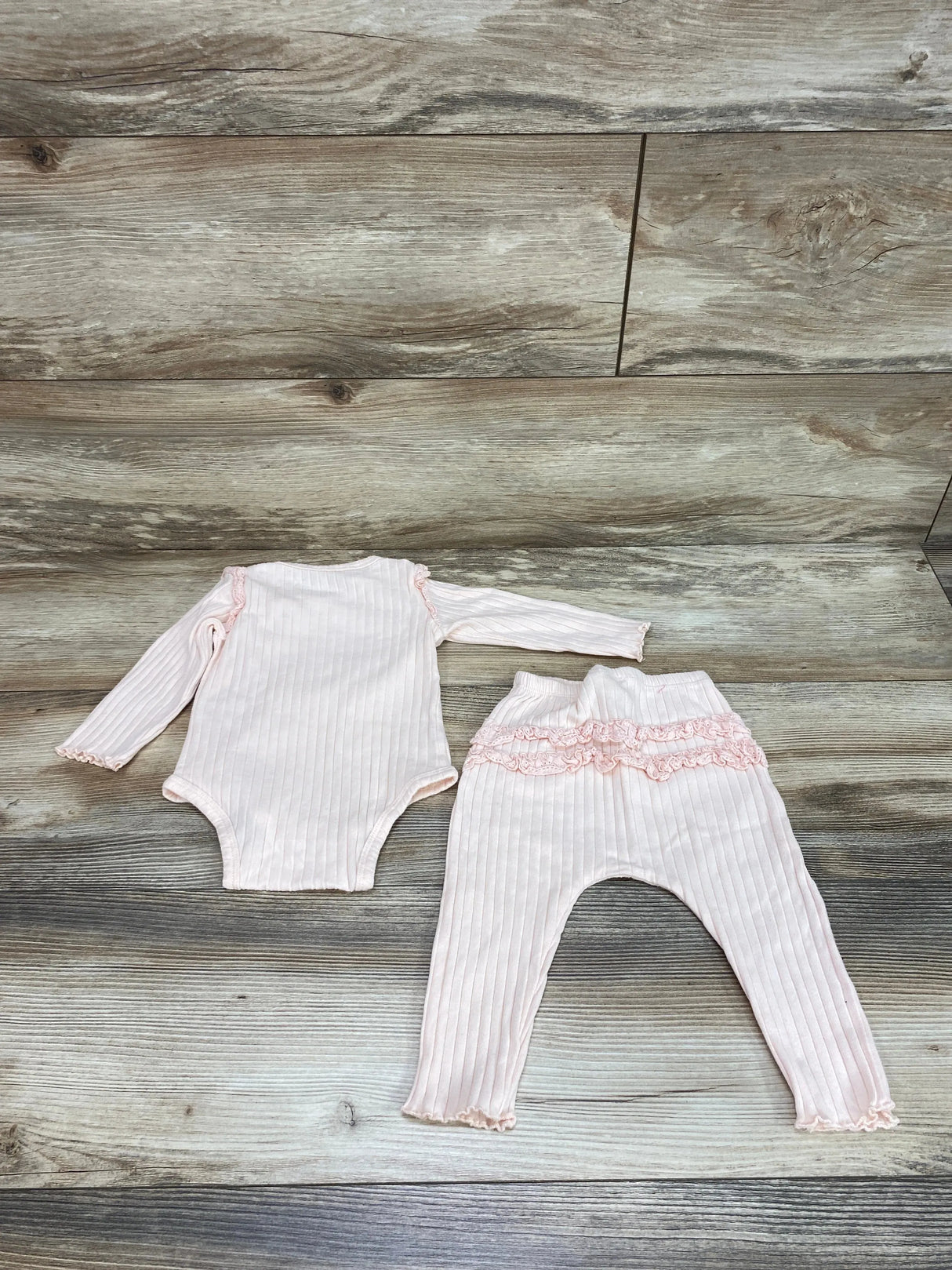 Jessica Simpson 2pc Kimono Bodysuit & Pants Pink sz 6-9m - Me n Mommy To Be