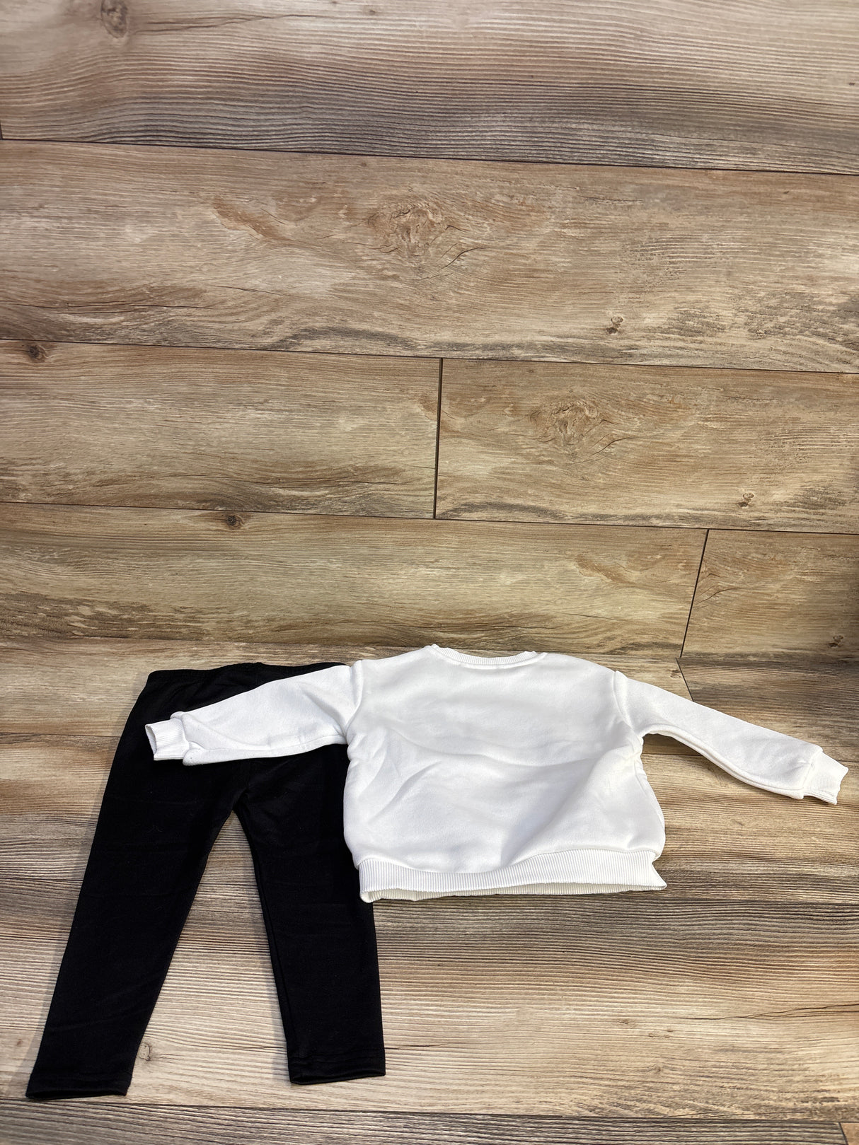 Shein 2pc Pullover Sweatshirt & Pants Set White sz 18-24m
