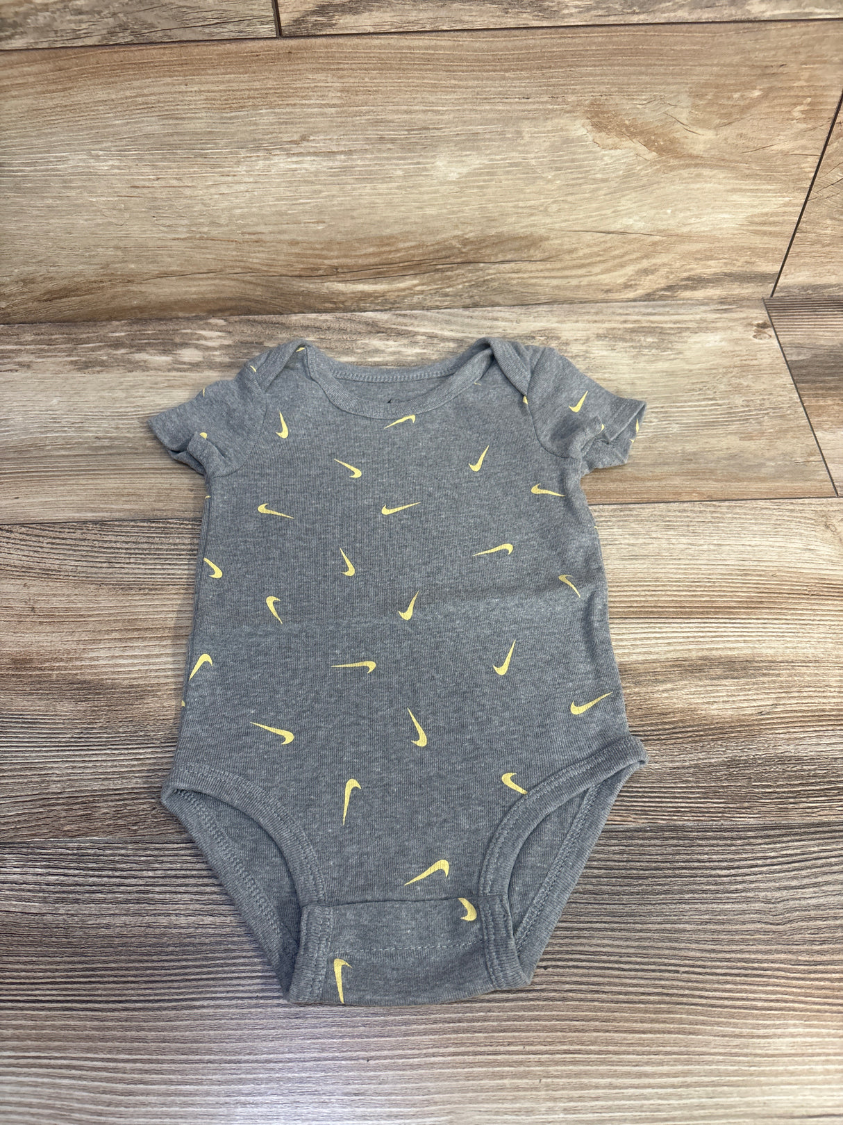 Nike Swoosh Bodysuit Grey sz 9m